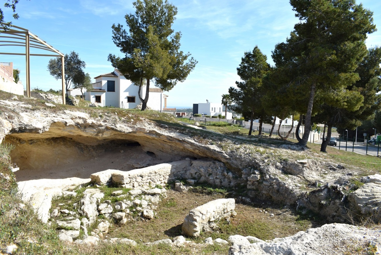 Yacimiento arqueológico Cova de les Bruixes