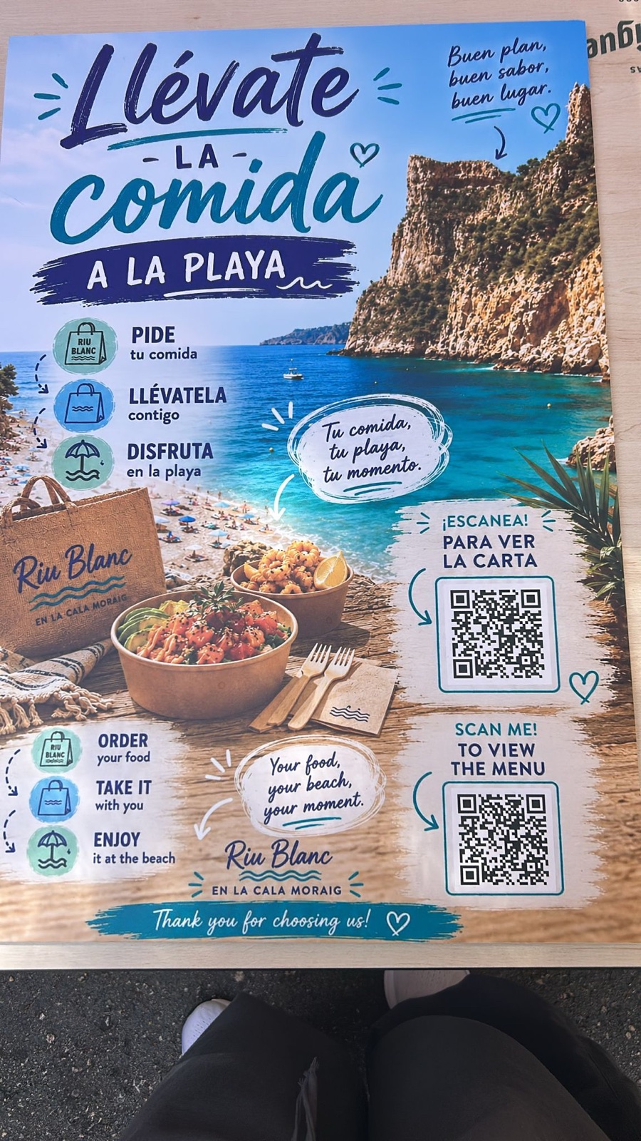 riu-blanc-03-cartel-menu-qr